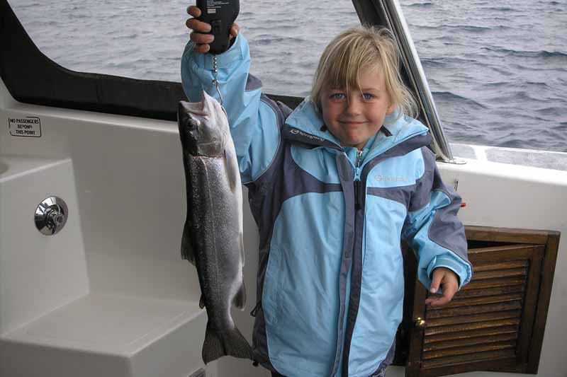 taupo trout fishing charter
